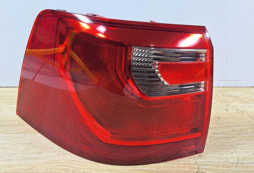 Seat Alhambra II 2010-2020 hatchback 2.0 TDI diesel AT 135 kW 2015  Svetlo zadné ľavé 7N5945095H