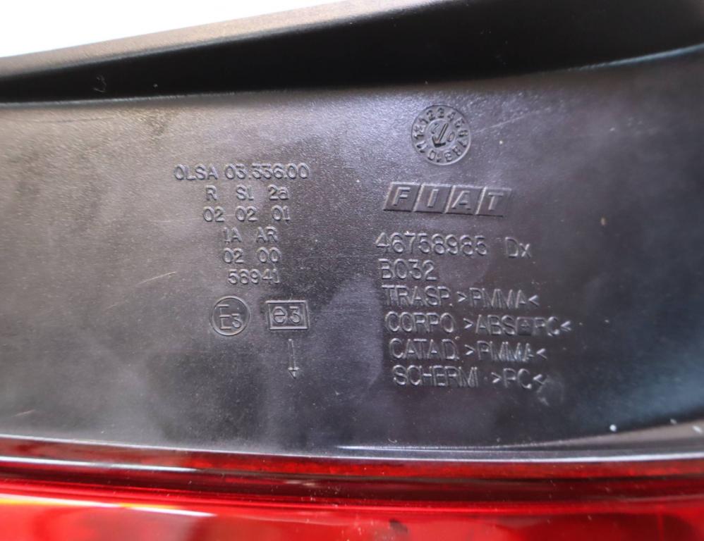 Fiat Stilo hatchback 2010 Svetlo zadné pravé 46758985