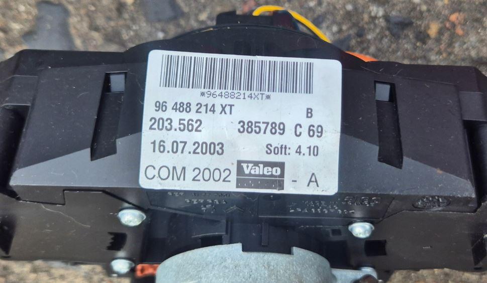 Citroen C3 I 2002-2009 hatchback 1.4 petrol MT 54 kW 2005  Prepínacie páčky pod volantom 96488214XT