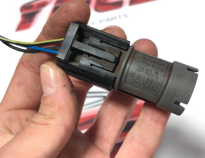 Honda Civic VI 1995-2001 hatchback 1.4 16v petrol MT 55 kW 1996  Snímač ostatné 340214201