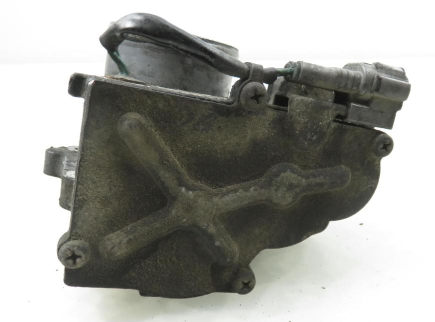 Toyota Rav4 II 2000-2005 hatchback 2.0 D4D diesel MT 85 kW 2002  Škrtiaca klapka