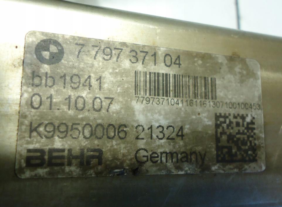 BMW 3 E90 2005-2013 sedan 2.0 D diesel AT 130 kW 2009 Chladič spalín 779737104