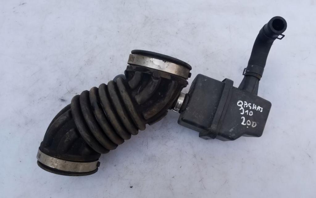 Nissan Qashqai I J10 2006-2013 hatchback 2.0 16v petrol MT 104 kW 2009  Hadica chladenia vzduchu 1021734S01 ; 1022251S01