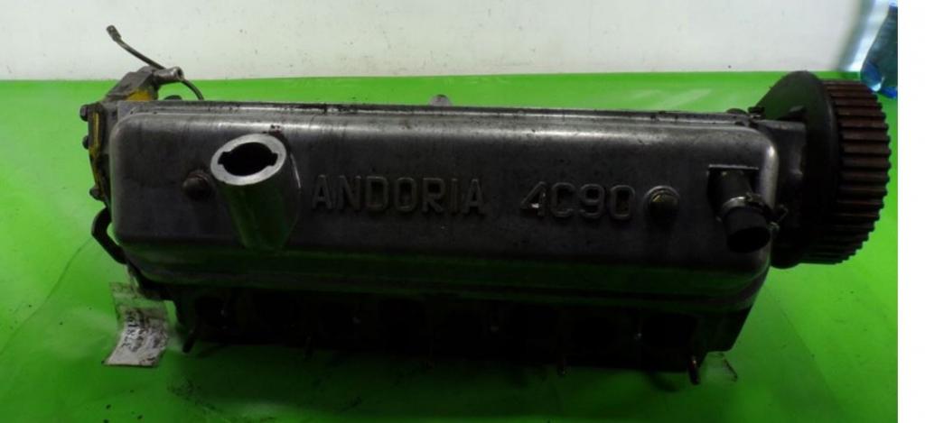Lublin 3322 2.4 D diesel MT 52 kW 1998  Hlava valcov 171293