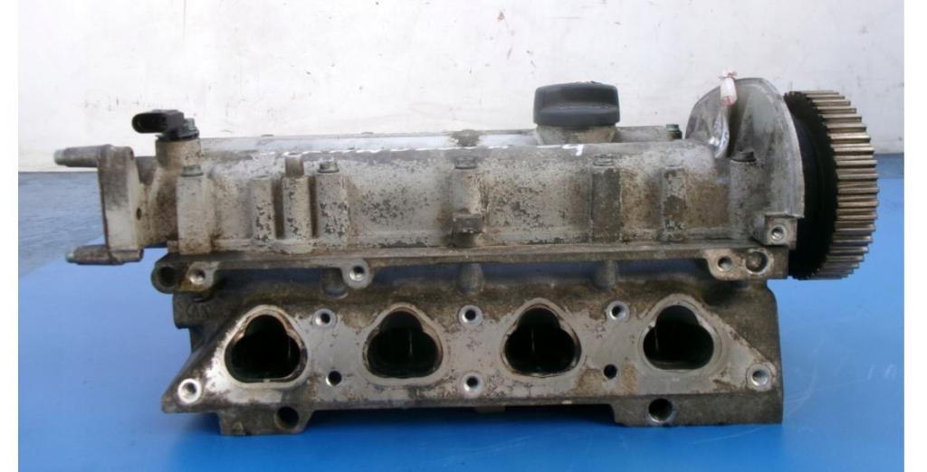 Volkswagen Golf IV 1997-2003 hatchback 1.4 16v petrol MT 55 kW 1999  Hlava valcov 036103373AK BCA
