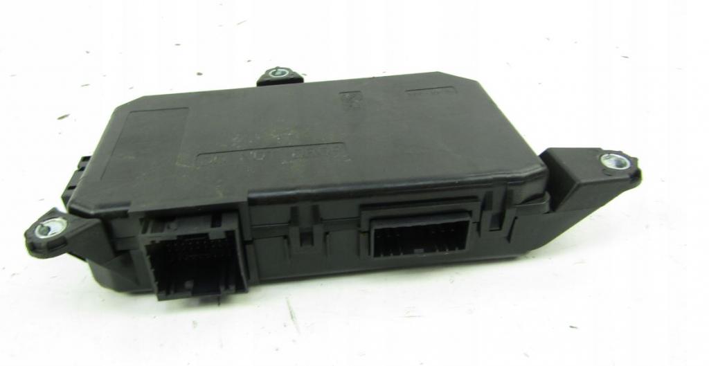 Fiat Croma II 2005-2010 combi 1.9 JTD diesel MT 88 kW 2006  Riadiaca jednotka dverí 51796694