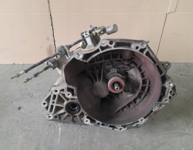Opel Astra III 2004-2014 hatchback 1.6 16v petrol Z16XER MT 85 kW 2007  Prevodovka 6UW419