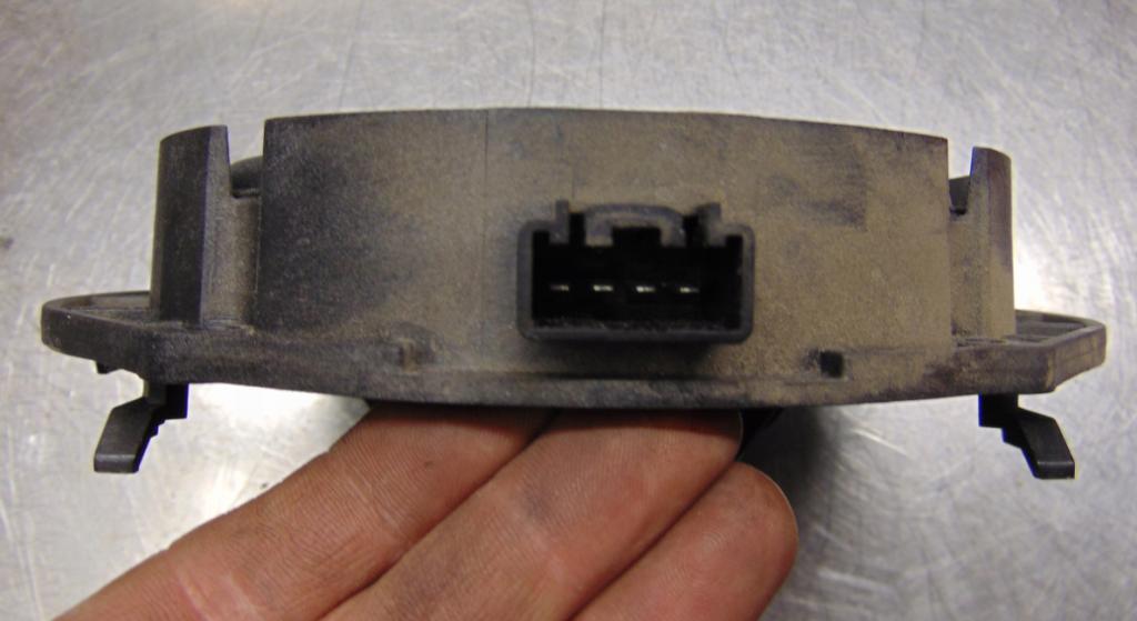 Mazda 6 II GH 2007-2012 combi Reproduktor GS1G66960A