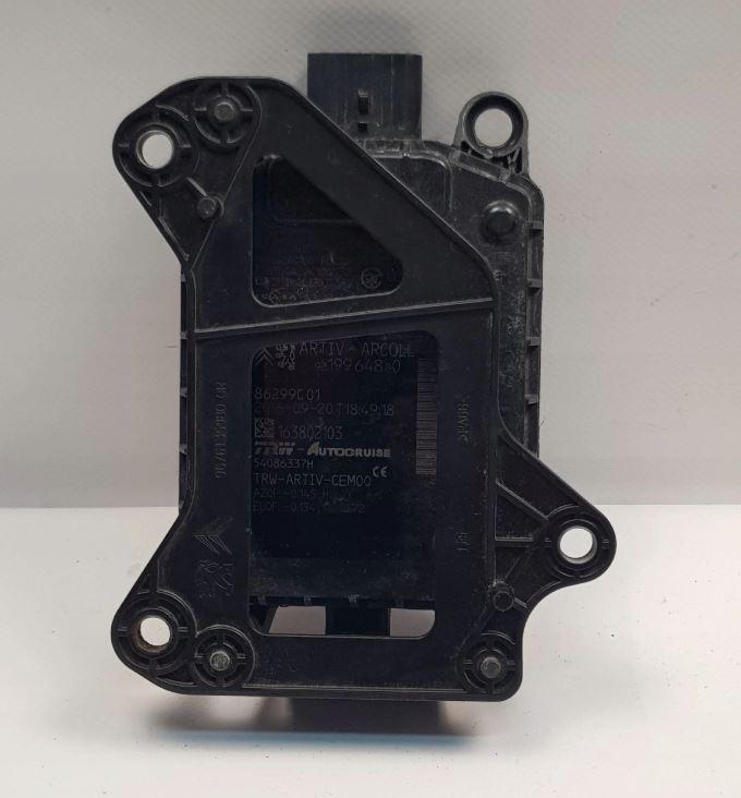 Peugeot 308 II 2013-2021 hatchback 1.6 THP petrol 5F02 MT 92 kW 2013  Radar 9819964880