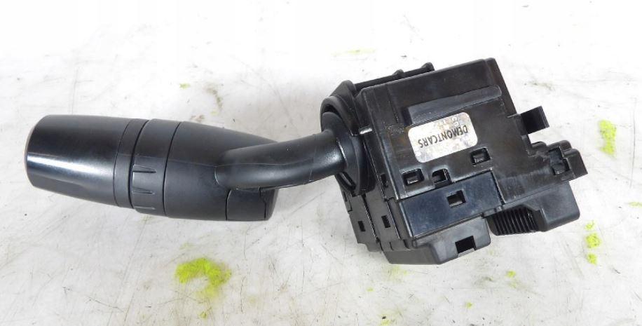 Mazda 2 II 2007-2014 hatchback 1.5 16v petrol AT 75 kW 2011  Prepínač smeroviek C57VTB112