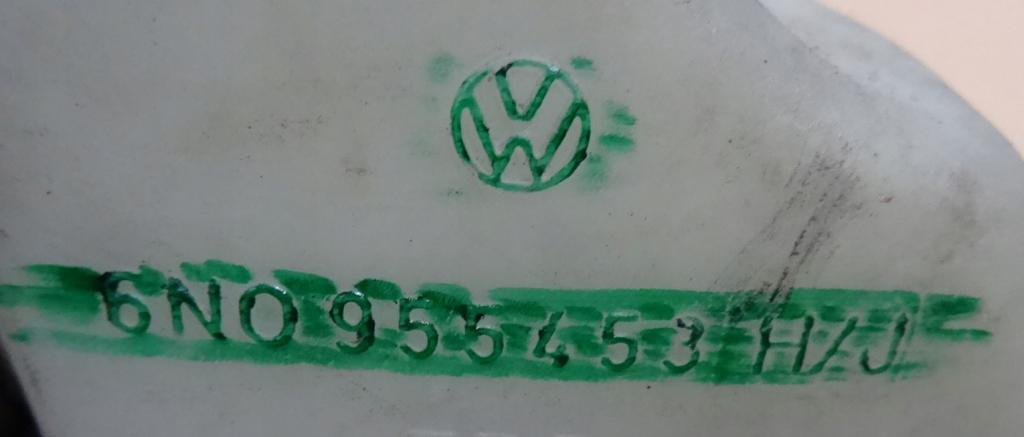 Volkswagen Polo III 6N 1994-2001 hatchback 1.4 TDI diesel MT 55 kW 1999  Nádržka ostrekovačov 6N0955453H