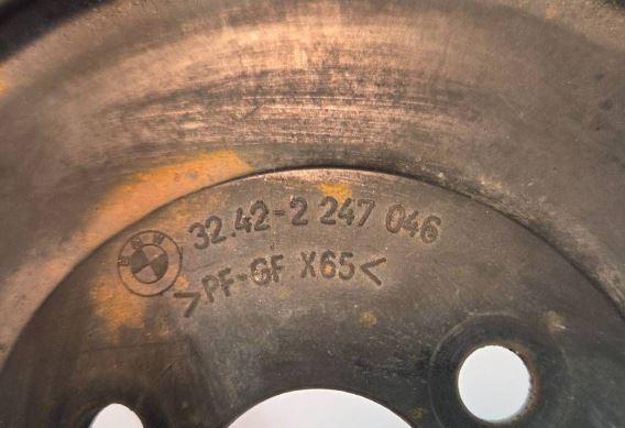 BMW 5 E39 1996-2003 sedan 2.0 D diesel MT 100 kW 2001 Remenica 32422247046 2247046