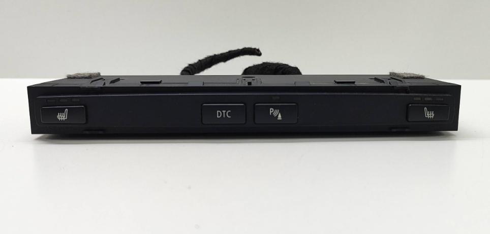 BMW 3 E90 2005-2013 combi 3.0 D diesel AT 200 kW 2006  Modul 6952480