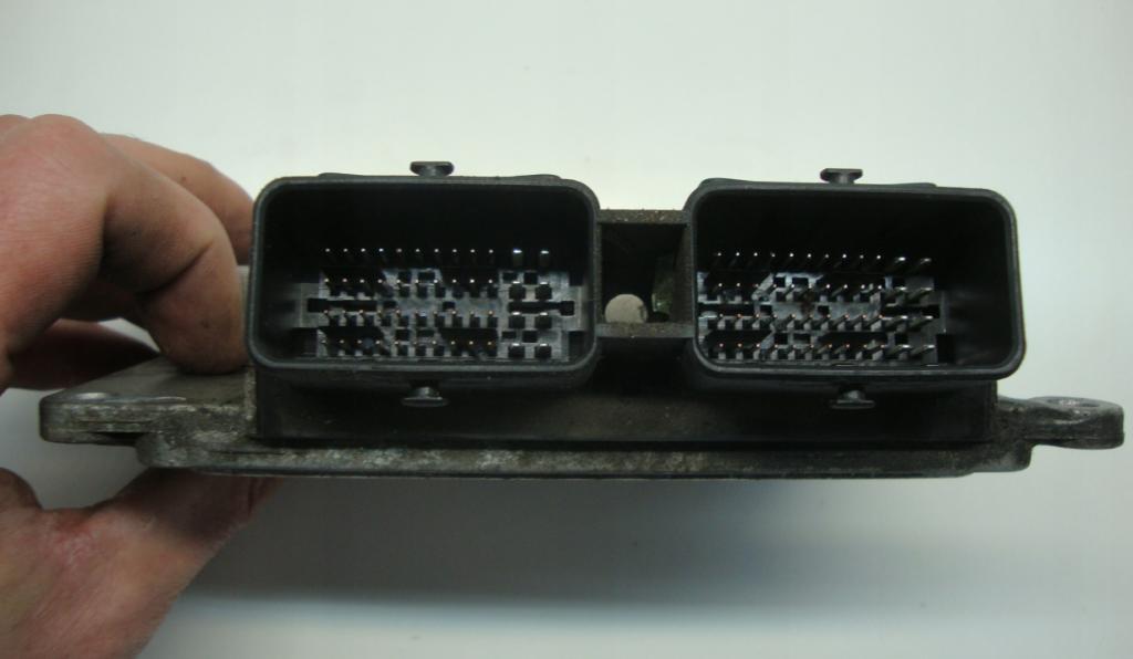 Renault Clio II 1998-2012 hatchback 1.2 petrol Riadiaca jednotka motora 8200181482 8200262885 IAW5NR2.C6