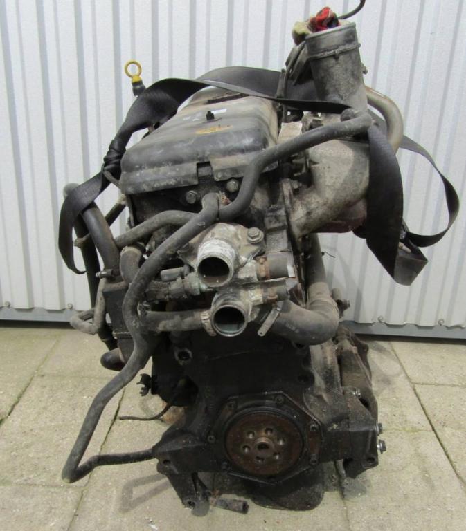 Opel Movano I 1999-2003 hatchback 2.5 D diesel MT 59 kW 2000 Motor diesel S8UW722