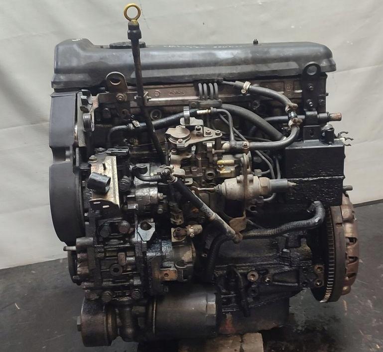 Opel Movano I 1999-2003 hatchback 2.5 D diesel MT 59 kW Motor diesel S8UW772
