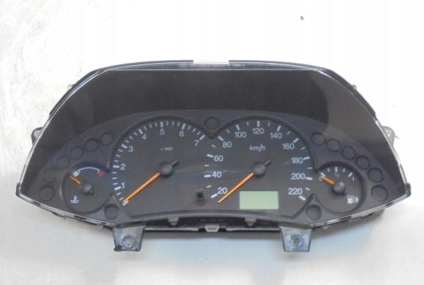 Ford Focus Mk1 1998-2004 sedan 1.6 16v petrol MT 74 kW 2003  Prístrojová doska 98AB-10849-CK