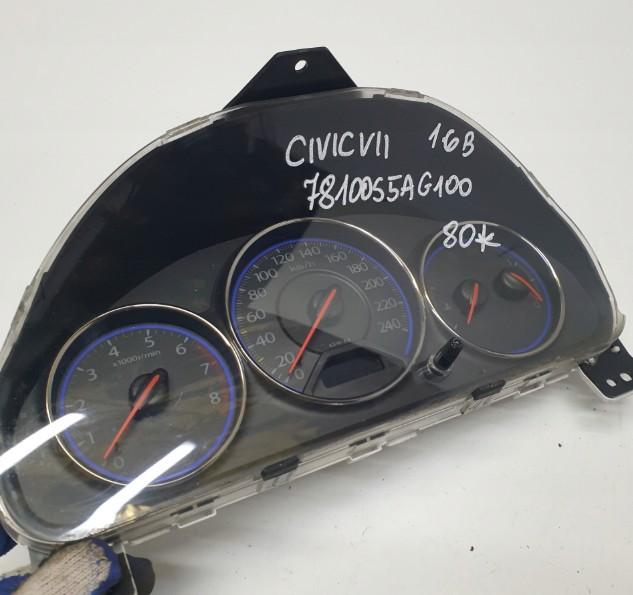 Honda Civic VII 2000-2006 hatchback 1.6 16v petrol MT 81 kW 2001  Prístrojová doska 78100S5AG100
