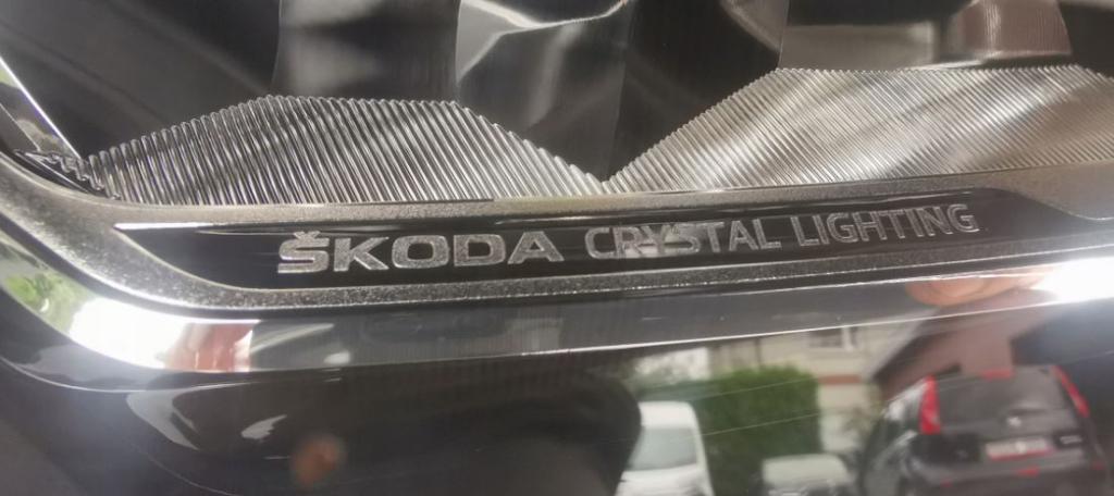 Skoda Kodiaq 2016- suv   Svetlo predné pravé