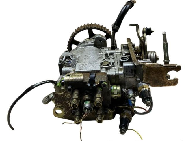 Volkswagen Caddy II 9K 1996-2004 minivan 1.9 SDI diesel 47 kW 2003  Vstrekovacie čerpadlo 0460484101 028130110S