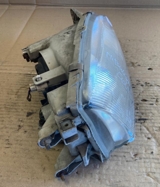 Mitsubishi Colt 1996-2004 hatchback Svetlo predné pravé 10087150