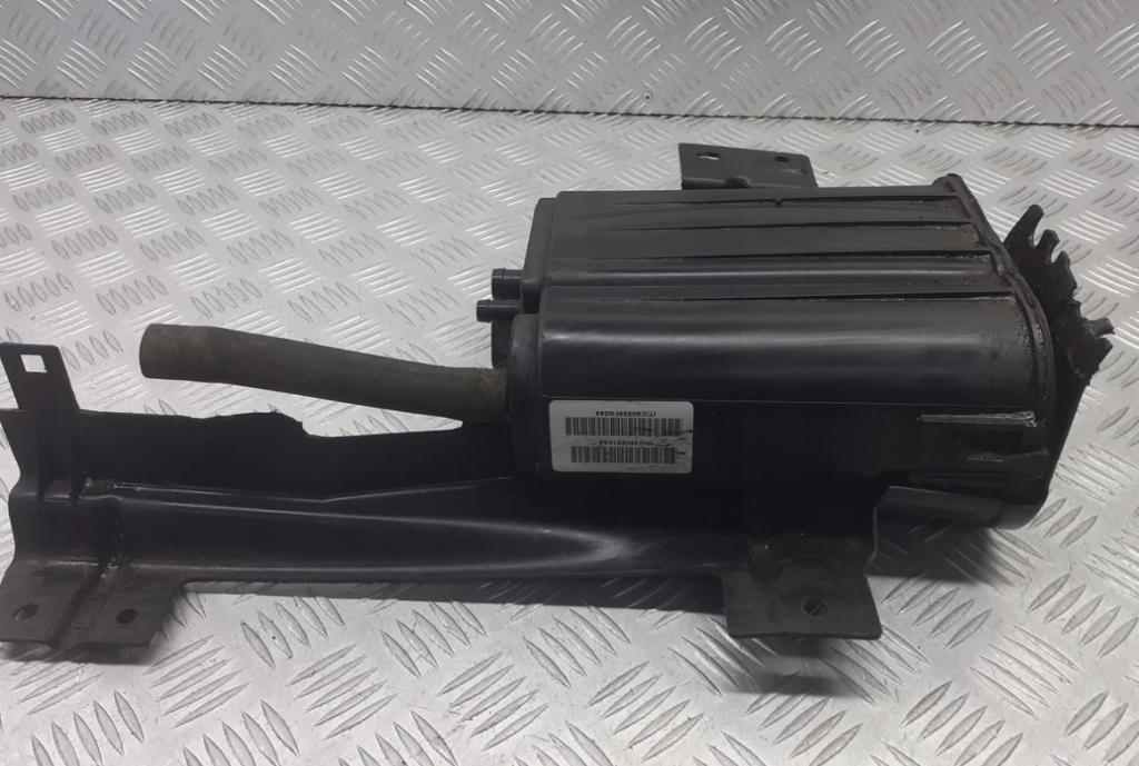 Chrysler Pacifica minivan 3.5 V6 petrol 186 kW 2006  Filter 04809610AA