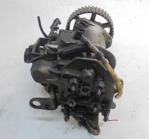 Peugeot 206 hatchback 1.9 D diesel MT 51 kW 1999  Vstrekovacie čerpadlo R8448B182C