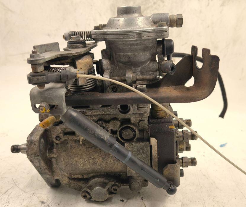 Audi 80 B3 1986-1991 sedan 1.6 TD diesel MT 59 kW 1988  Vstrekovacie čerpadlo 0460494221