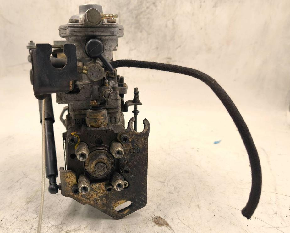 Audi 80 B3 1986-1991 sedan 1.6 TD diesel MT 59 kW 1988  Vstrekovacie čerpadlo 0460494221