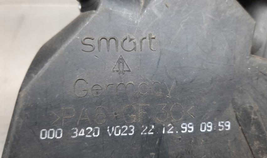 Smart Fortwo 1998-2007 hatchback 0.7 petrol AT 45 kW 2003  Rýchlostná páka (kulisa) 0003420