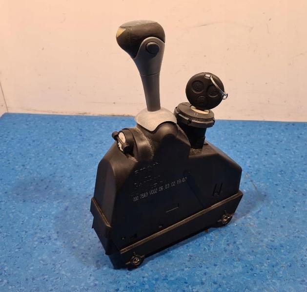 Smart Forfour I 2004-2006 hatchback 2002 Rýchlostná páka (kulisa) 0007543
