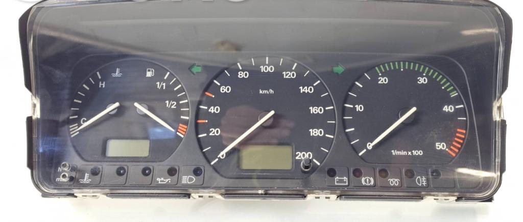 Volkswagen Transporter T4 1990-2003 2.5 TDI diesel 1997  Prístrojová doska 7D0919861R