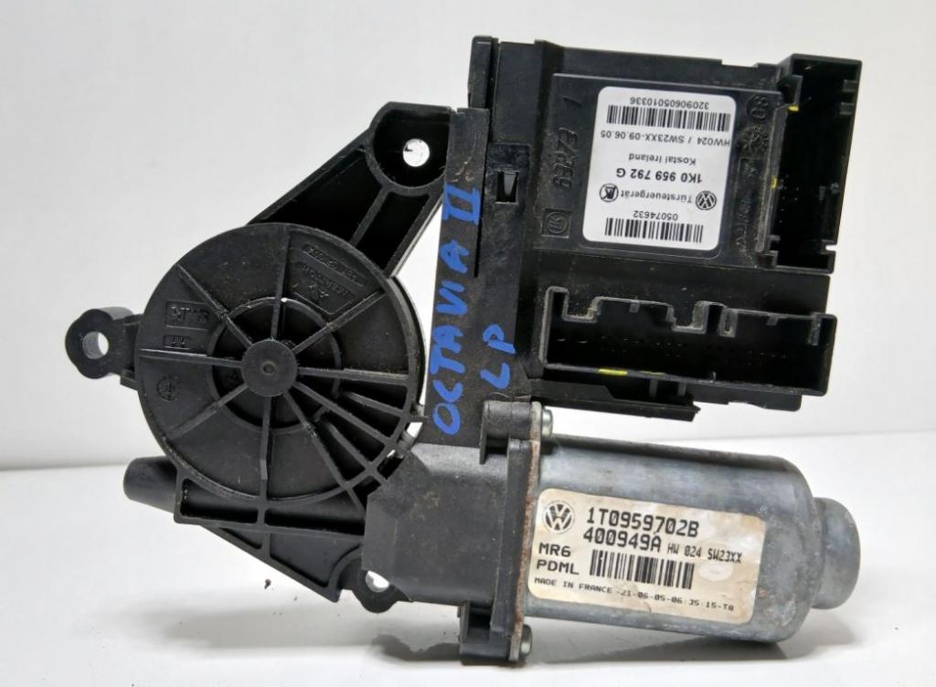 Skoda Octavia II 2004-2013 combi 2.0 TDI diesel MT 103 kW 2008  Motorček okien predný pravý 1T0959702B