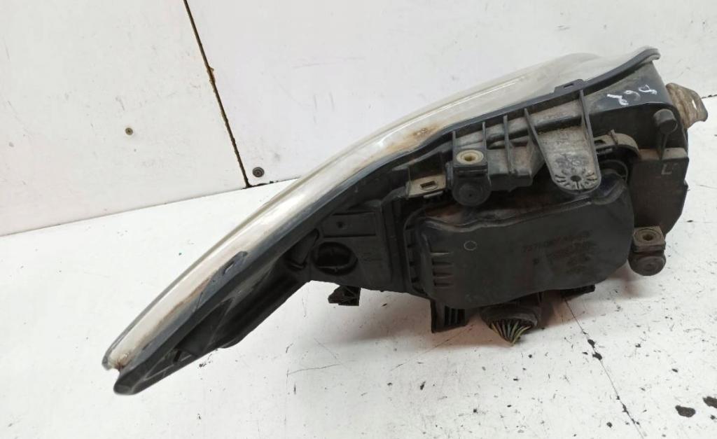 Ford Mondeo Mk4 2007-2014 hatchback 2.0 TDCI diesel MT 103 kW 2009  Svetlo predné ľavé BS7113D153AD