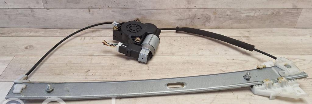Mazda 5 2005-2010 hatchback 1.8 16v petrol MT 85 kW 2009  Mechanizmus sťahovania okna predný ľavý G22C5858X CM011750