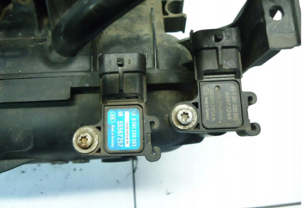 Opel Astra IV 2009-2015 combi 1.4 T petrol MT 103 kW 2011  Sacie potrubie 55573171