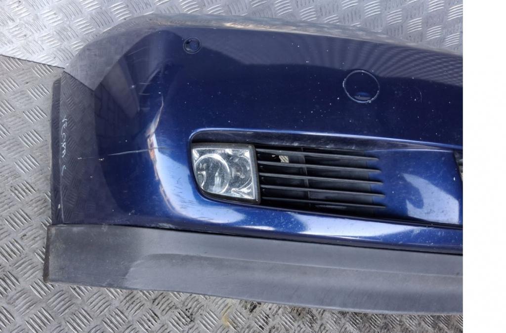 Opel Vectra C Wagon 2002-2008 combi 1.9 CDTI diesel MT 88 kW 2005  Nárazník predný
