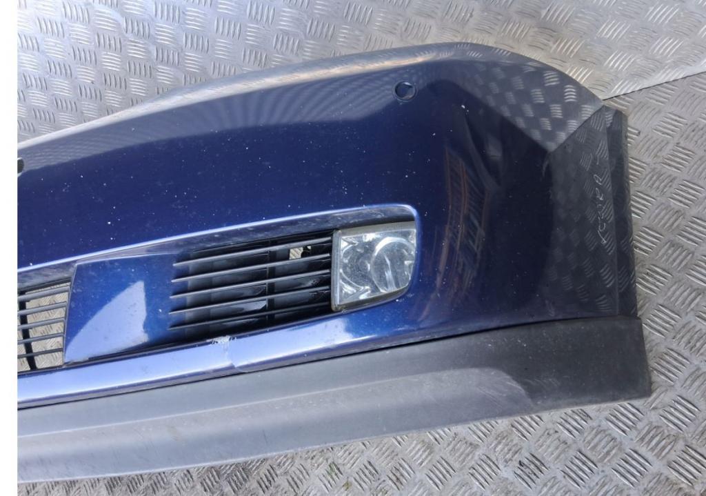 Opel Vectra C Wagon 2002-2008 combi 1.9 CDTI diesel MT 88 kW 2005  Nárazník predný