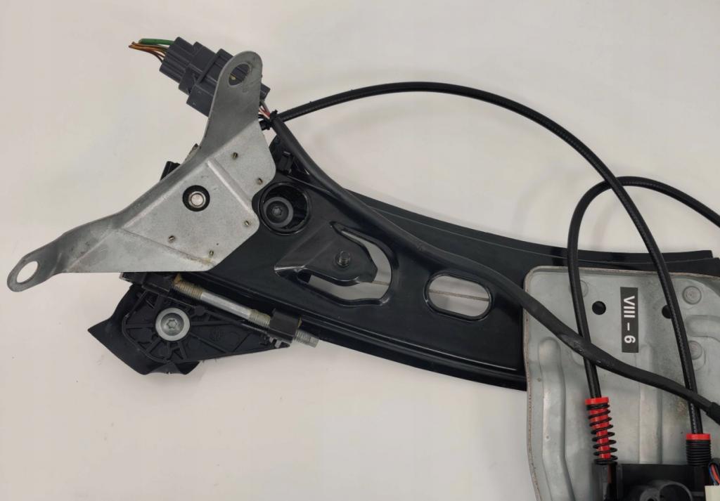 Ford Focus Mk2 2006-2010 cabrio  Mechanizmus sťahovania okna zadný pravý 38931014AH0