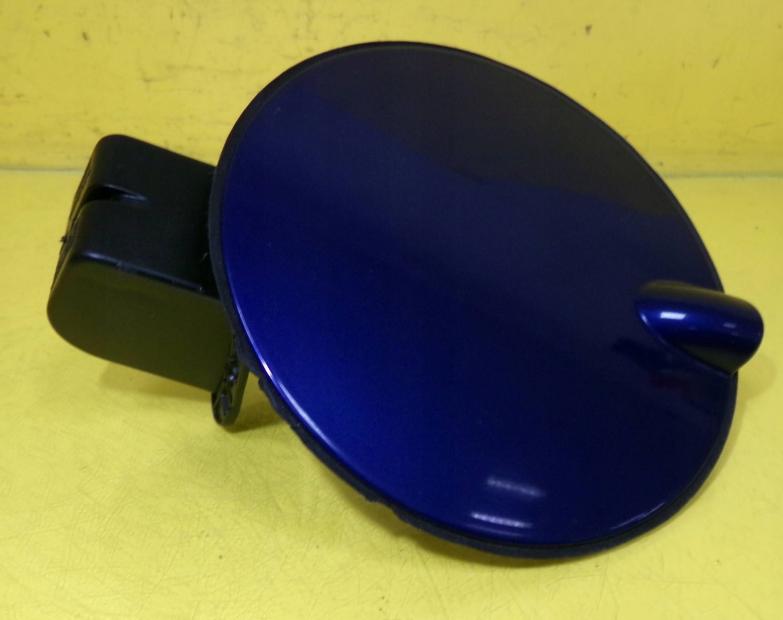 Opel Corsa C 2000-2006 hatchback Dvierka nádrže paliva 09164237