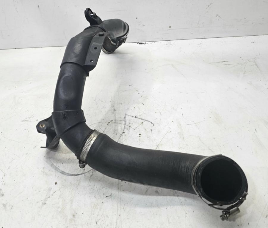 Volkswagen Passat B7 2010-2014 2.0 TDI diesel Hadica chladenia vzduchu 5N0145840K