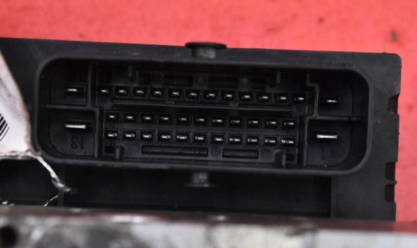 Audi A4 B8 2007-2015 combi 3.0 TDI diesel CCW AT 176 kW 2009  Pumpa ABS 8K0907379AH 0265236104