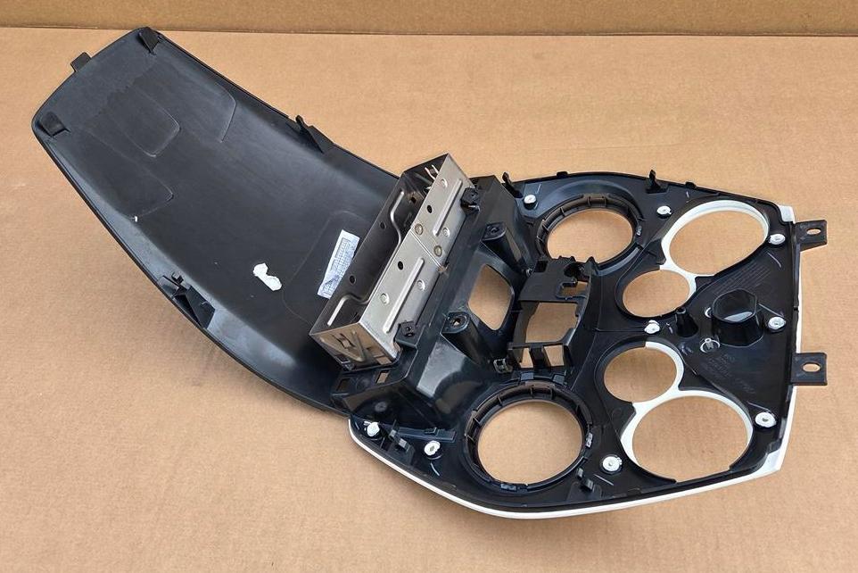 Ford Ka Mk2 2008-2016 hatchback Interiér ostatné 735436283