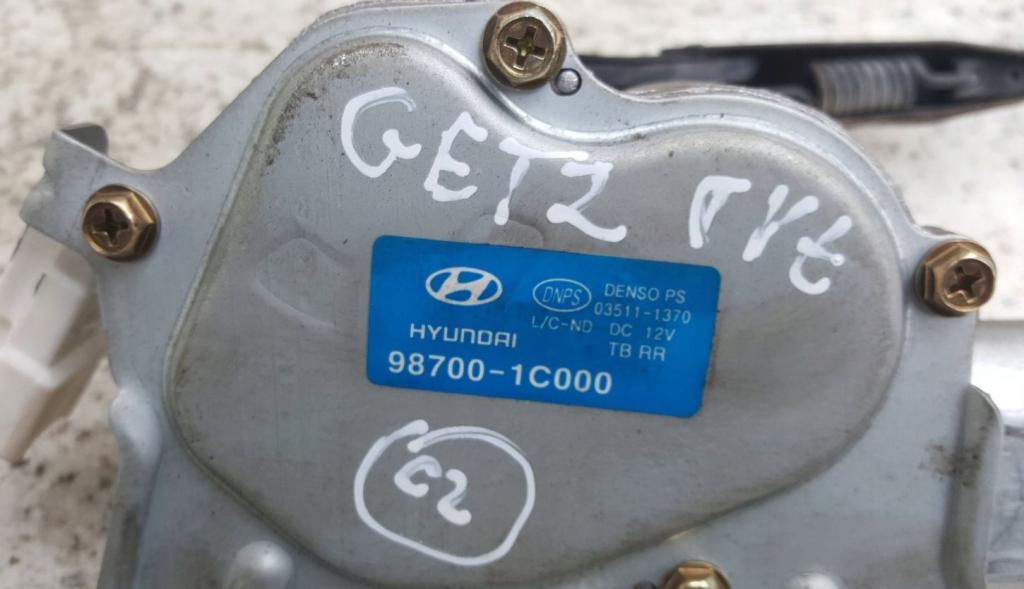 Hyundai Getz hatchback 1.1 12v petrol MT 49 kW 2006  Motorček stieračov zadný 987001C000