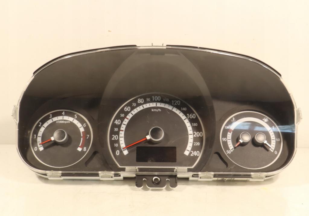 Kia Ceed I 2006-2012 hatchback 1.4 16v petrol MT 66 kW 2011  Prístrojová doska 94023-1H020