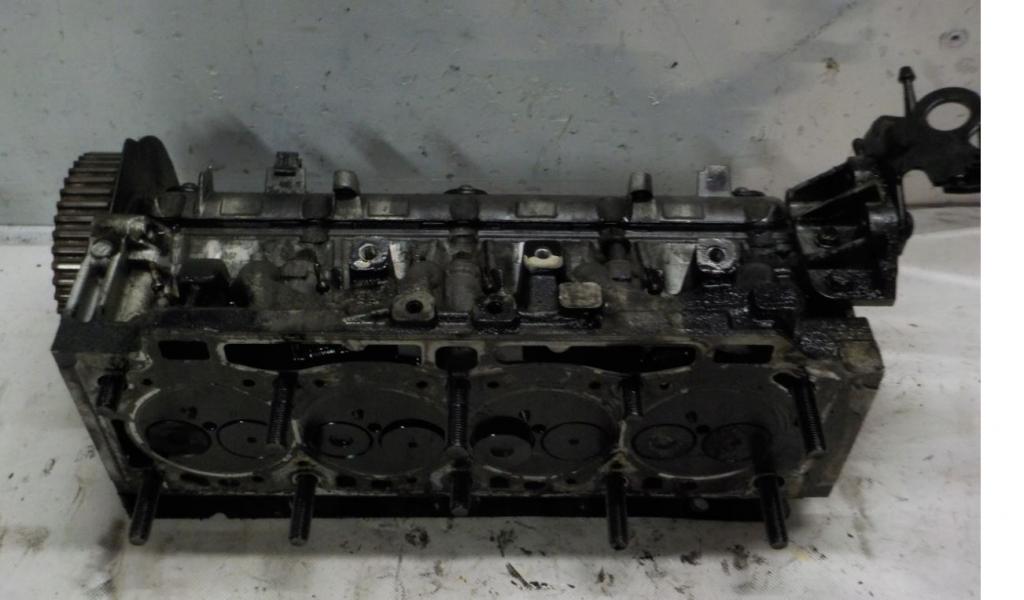 Renault Scenic II 2003-2009 hatchback 1.9 DCI diesel 96 kW 2006  Hlava valcov