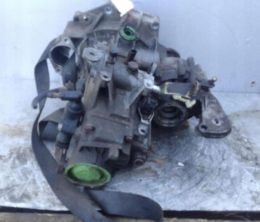 Seat Ibiza II 6K 1993-2002 hatchback 1.6 petrol MT 55 kW 1999  Prevodovka manuálna DUV