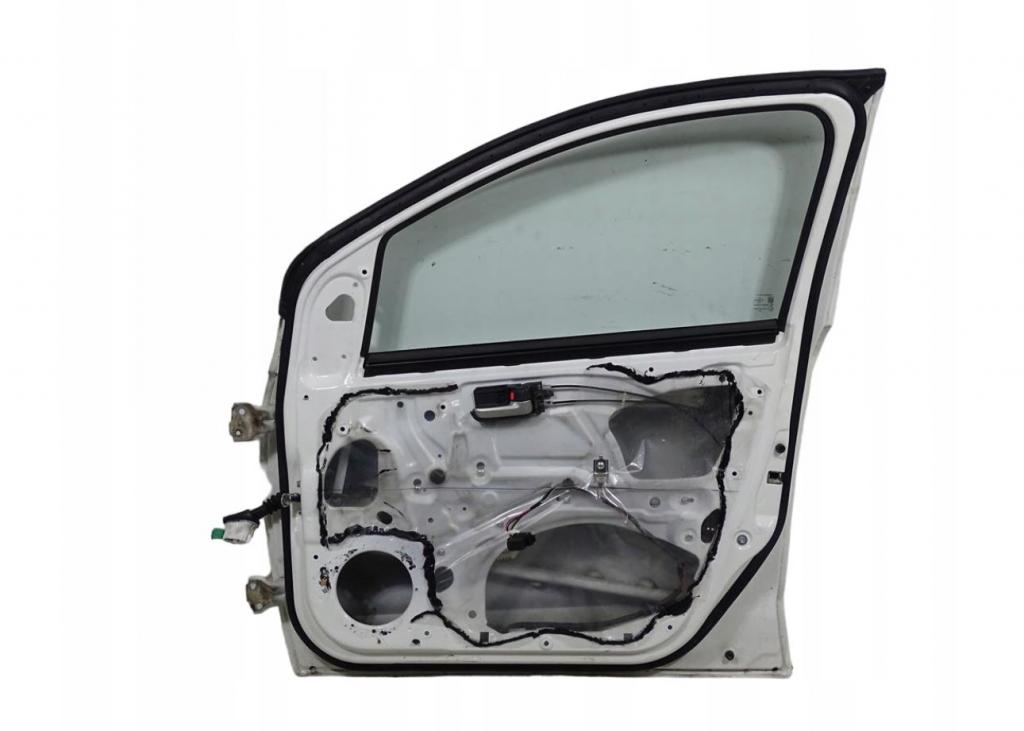 Suzuki Alto 2009-2014 hatchback 1.0 petrol MT 50 kW 2011 Dvere predné pravé 26U