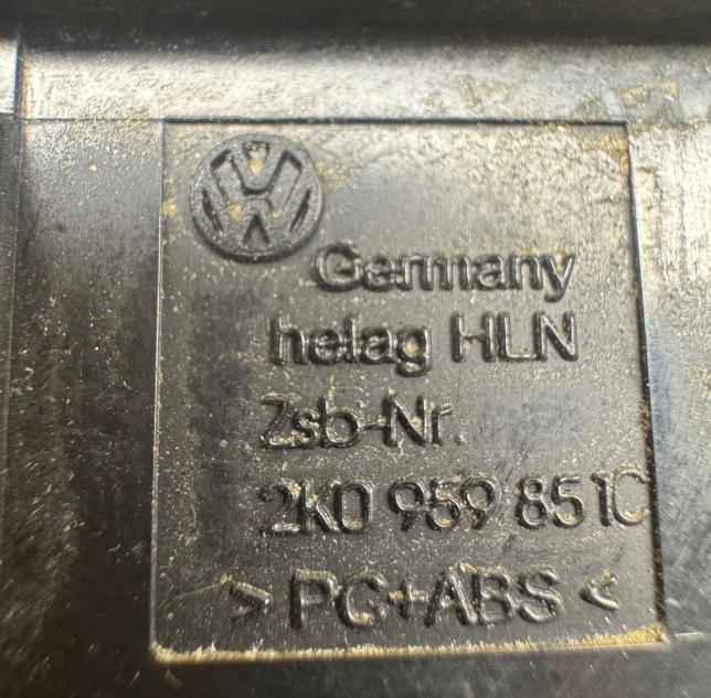 Volkswagen Caddy III 2K 2003-2020 Prepínač ovládania okna predný ľavý 2K0959851C
