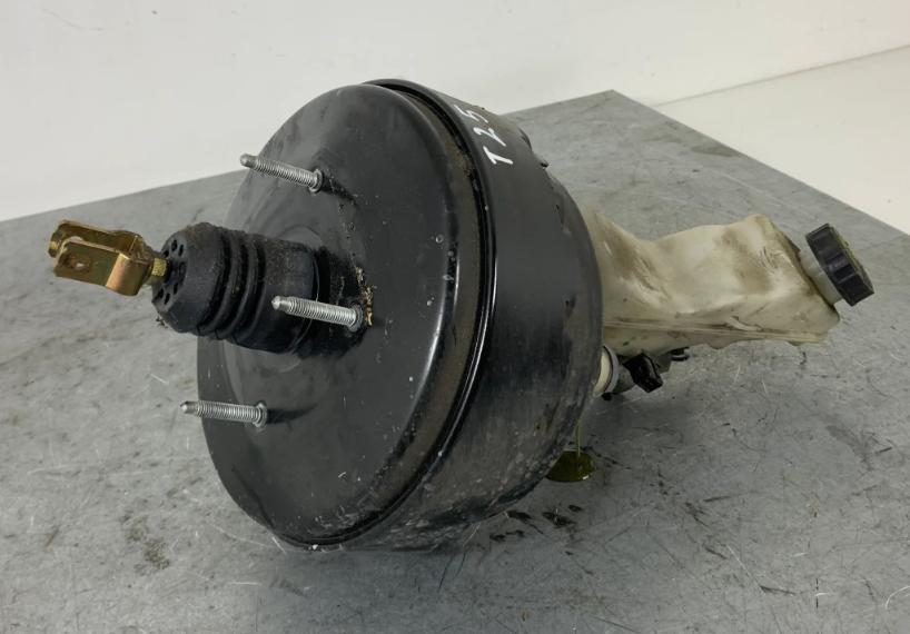 Toyota Avensis II T25 2003-2008 Posilňovač bŕzd 47200-05170 0204024541